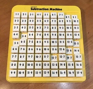 ✅Máquina Matemática Resta Lakeshore Educativa con Respuestas Pop Up Matemáticas Añadir - Imagen 1 de 3