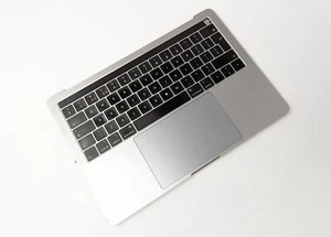 Faulty MacBook Pro 13" A1989 Palmrest Keyboard UK 2018 2019 Space Grey - Afbeelding 1 van 23