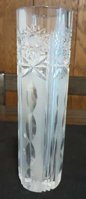 Jarrón cilíndrico de cristal cortado vintage, 10,5 pulgadas Alto x 3 pulgadas. Ancho,  Foto 1 de 4