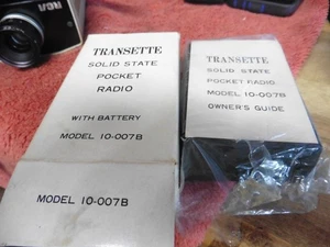 Radio de bolsillo Transette 1972 vintage estado sólido modelo 10-007AB - Imagen 1 de 4