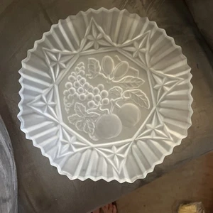 VINTAGE FEDERAL GLASS RUFFLED EDGE SATIN FROSTED BOWL (MID- CENTURY) - Picture 1 of 2
