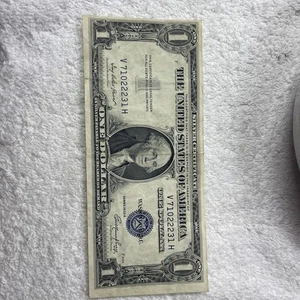 Series 1935 E One Dollar Silver Certificate Blue Seal & Without In God We Trust - Picture 1 of 6
