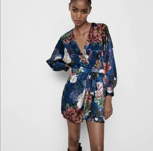 ZARA SHORT PRINTED JUMPSUIT PLAYSUIT BLUE FLORAL TROPICAL RUFFLE Large - Picture 1 of 6