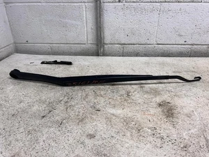 2023 KIA CARNIVAL OEM PASSENGER RIGHT SIDE WIPER ARM - Picture 1 of 3