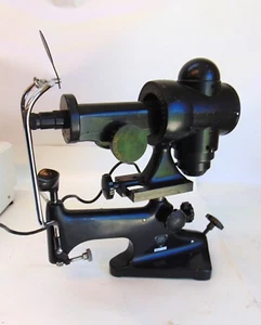 Bausch & Lomb Keratometer (no model number on it)  With Light S4456 - Picture 1 of 11