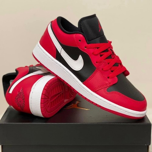 Nike Air Jordan 1 Low GS VERY BERRY (4.5Y 6 donna statunitense) 553560 061 nuove con etichette