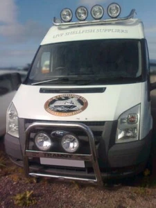 Bull Bar A Bar + Lámparas puntuales para adaptarse a Ford Transit MK7 2007 - 2014 acero inoxidable - Imagen 1 de 5