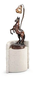 STATUA CAVALLO IN BRONZO CON PARALUME TIFFANY MADRE PERLA E BASE IN MARMO - Imagen 1 de 1