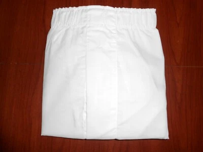 Vintage Men's Amcrest 1970's White Boxers Size 38 New Old Stock - Image 1 of 4
