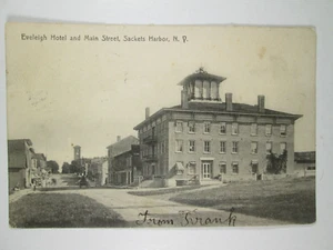 Postal de Sackets Harbor NY 1908 - Eveligh Hotel & Main St. Buildings - Imagen 1 de 2
