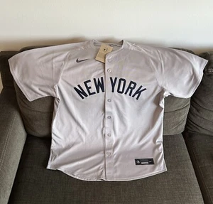 Nike Authentic New York Yankees Aaron Judge #99 Baseball Jersey Men’s Sz L - Picture 1 of 7
