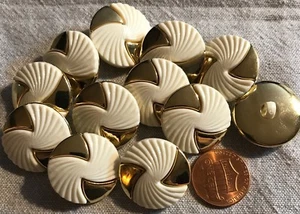 12 New Gold Tone Plastic Cream Plastic Shank Buttons 7/8" 23MM Lot # 153 - Picture 1 of 1