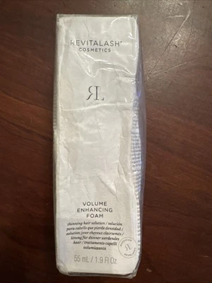 Espuma para aumentar el volumen RevitaLash 55 ml / 1,9 fl oz Foto 1 de 4