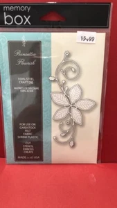 Memory Box Die 99483 Poinsettia Flourish Christmas Flowers - Picture 1 of 1