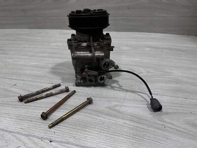 Compresor de aire acondicionado Honda Prelude HS-090L 1999-2001 Foto 1 de 4