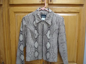 Positive Attitude DAMENJACKE KUNSTWILDLEDER SCHLANGENLEDER BEDRUCKT GRÖSSE 8 - Bild 1 von 9