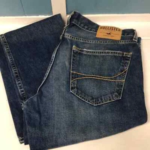 Flawed mens Hollister distressed slim straight jeans size 33 x 32 - Picture 1 of 9