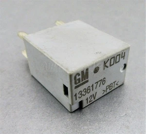 713-Vauxhall Opel Chevrolet (09-17) 4-Pin Silver Relay GM 13361776 140291A K004 - Picture 1 of 5