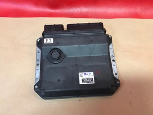 2008 08 TOYOTA RAV 4 ELECTRONIC CONTROL MODULE UNIT ECM ECU PCM 89661-42F61 - Picture 1 of 3