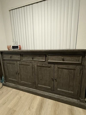 Aparador Buffet Cintra Recuperado Cuatro Manos - Negro Oliva Foto 1 de 4