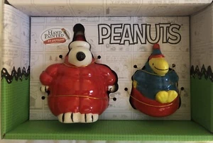 Peanuts~Snoopy & Woodstock~PUFFER JACKETS~Ceramic Salt & Pepper Shakers~NEW~2024 - Picture 1 of 5