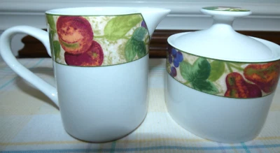 JUEGO DE CREMA Y AZUCARERO CON TAPA REED & BARTON "CORTLAND" NUEVO CON ETIQUETAS Foto 1 de 3