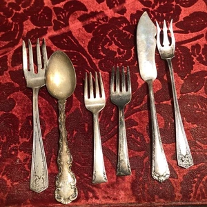Sterling Silver 136 Grams Scrap or Use Sterling Silver Marked Flatware Vintage - Imagen 1 de 6