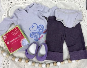 American Girl Real Me 2010 Meet Outfit für Puppen Neu in Verpackung 0236 - Bild 1 von 4
