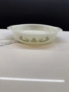 VINTAGE GLASBAKE GRÜNES GÄNSEBLÜMCHEN RUND 8" KASSEROLLE BACKFORM - Bild 1 von 9