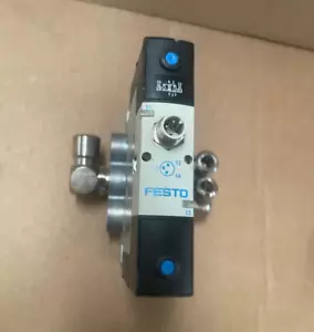 Festo - VSVA-B-B52-H-A1-1R5L - Elettrovalvola bistabile 5/2 vie - Foto 1 di 5