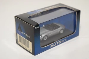 B17 1:64 3 INCH 3INCH AUTOART 20081 BMW Z8 SILVER GREY MIB - Foto 1 di 7