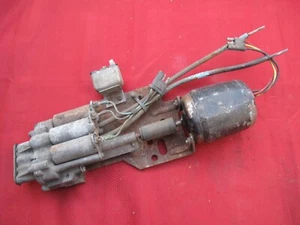 1960 FoMoCo Ford Thunderbird Electric Power Seat Motor, Relays & Bracket - Picture 1 of 10