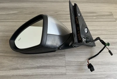 Espejo retrovisor de puerta lateral izquierdo Volkswagen Jetta 2019-2023 2 enchufes punto ciego OEM ✅ Foto 1 de 4