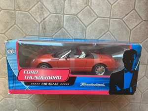1:18 James Bond 007 Die Another Day Ford Thunderbird - Picture 1 of 1