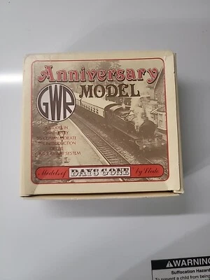 Lledo Days Gone DG10- GWR 周年型号 - 1935 年 Dennis Bus-Mint 和盒装。 — 第 1/4 张图片