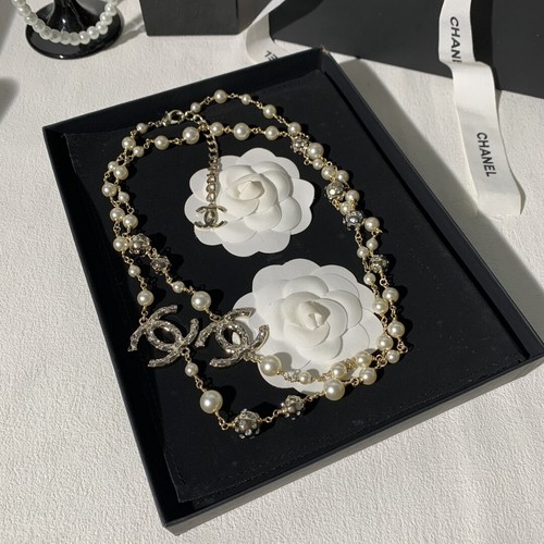 ?CHANEL Pokémon Ball CCS Collana Maglione Catena con Perle Bianco e Nero 24C