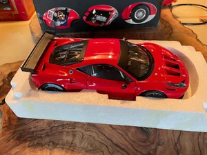 Ferrari 458 ITALIA GT2 1:18, Hotwheels Elite Rosso - Foto 1 di 4