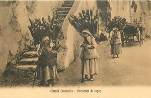 1920s Amalfi Italy Women wood Carriers occupation Postcard 25-333 - Picture 1 of 2