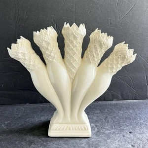 Wedgwood Five Finger Posy Holder Williamsburg Restauration Vase England LESEN - Bild 1 von 24
