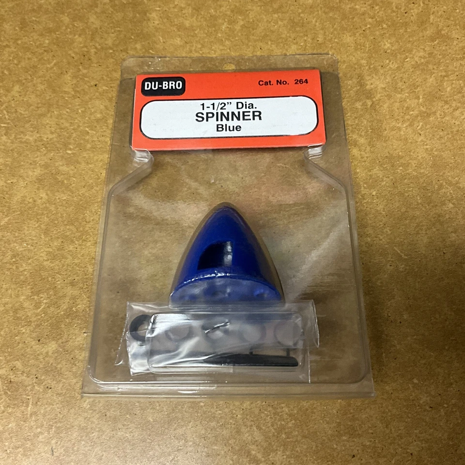 Du-Bro (264) 1 1/2” Spinner/Blue (NIB) - Image 1 of 1