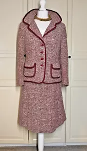 60s Jaeger Wool Bouclé Suit, Blazer and Skirt Suit, Burgundy Suit, Size 10/12 - Picture 1 of 16