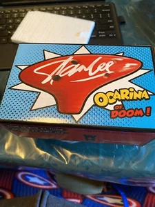 Stan Lee's Ocarina of Doom: Eine Stan Lee Box exklusiv selten - Bild 1 von 8