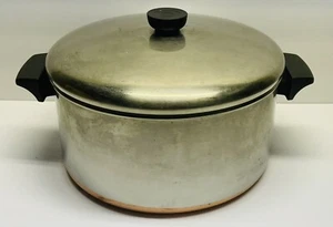 Olla de colección Revere Ware con fondo de cobre de 6 cuartos con tapa Clinton mal hecha en EE. UU. - Imagen 1 de 12