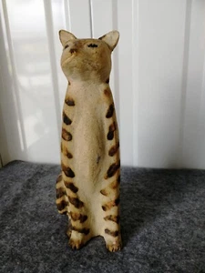 Sitting Tabby Cat Stripy Browns Pottery Ornament Studio - Picture 1 of 8