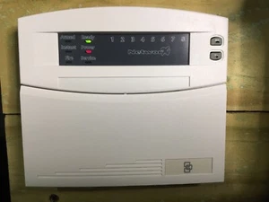 GE, Caddx, Interlogix, Security NetworX NX-1308E Alarm Keypad - Picture 1 of 6