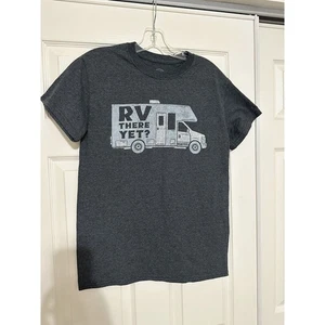 Road Trip Tees T-Shirt Small Gray Graphic RV There Yet Short Sleeves Casual - Picture 1 of 3