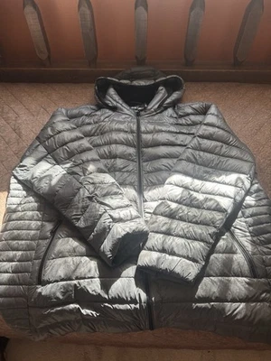Abrigo de invierno acolchado de plumón de pato Calvin Klein gris 3XLT para hombre Foto 1 de 4