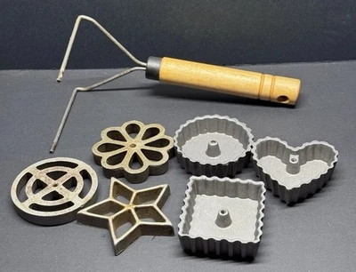 Juego de rosetas y timbales vintage Nordic Ware de lujo de 7 piezas Foto 1 de 3