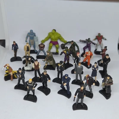 Marvel Universe Lot Of  28 Mini 2" Figures Hulk Wolverine & More - Image 1 of 4
