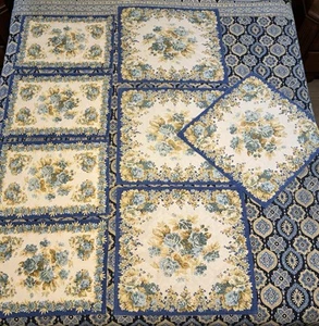 April Cornell Set Of 4 Placemats & Matching Napkins Blue Roses - Picture 1 of 10